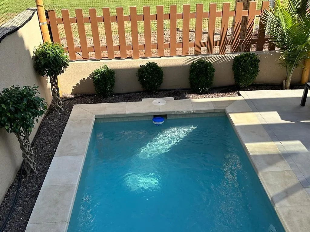 Golf Tenerife South: Mountain View Villa with Heated Pool and Accessible Amenities San Miguel de Abona Spain